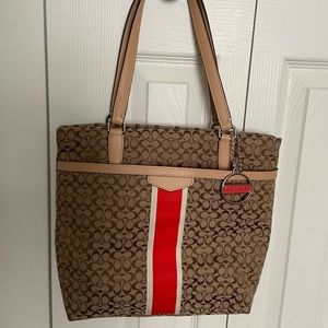 Signature Coach Khaki and Orange Hobo